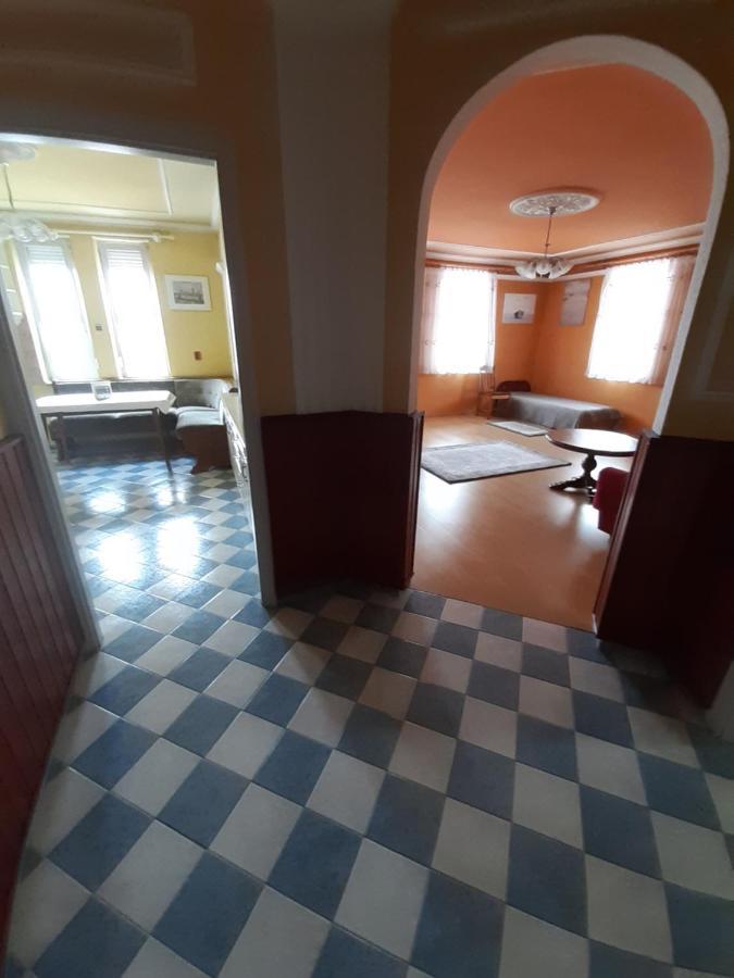 Gabor Pal 1 Apartman 1 Szoba Dunafoldvar Exteriör bild